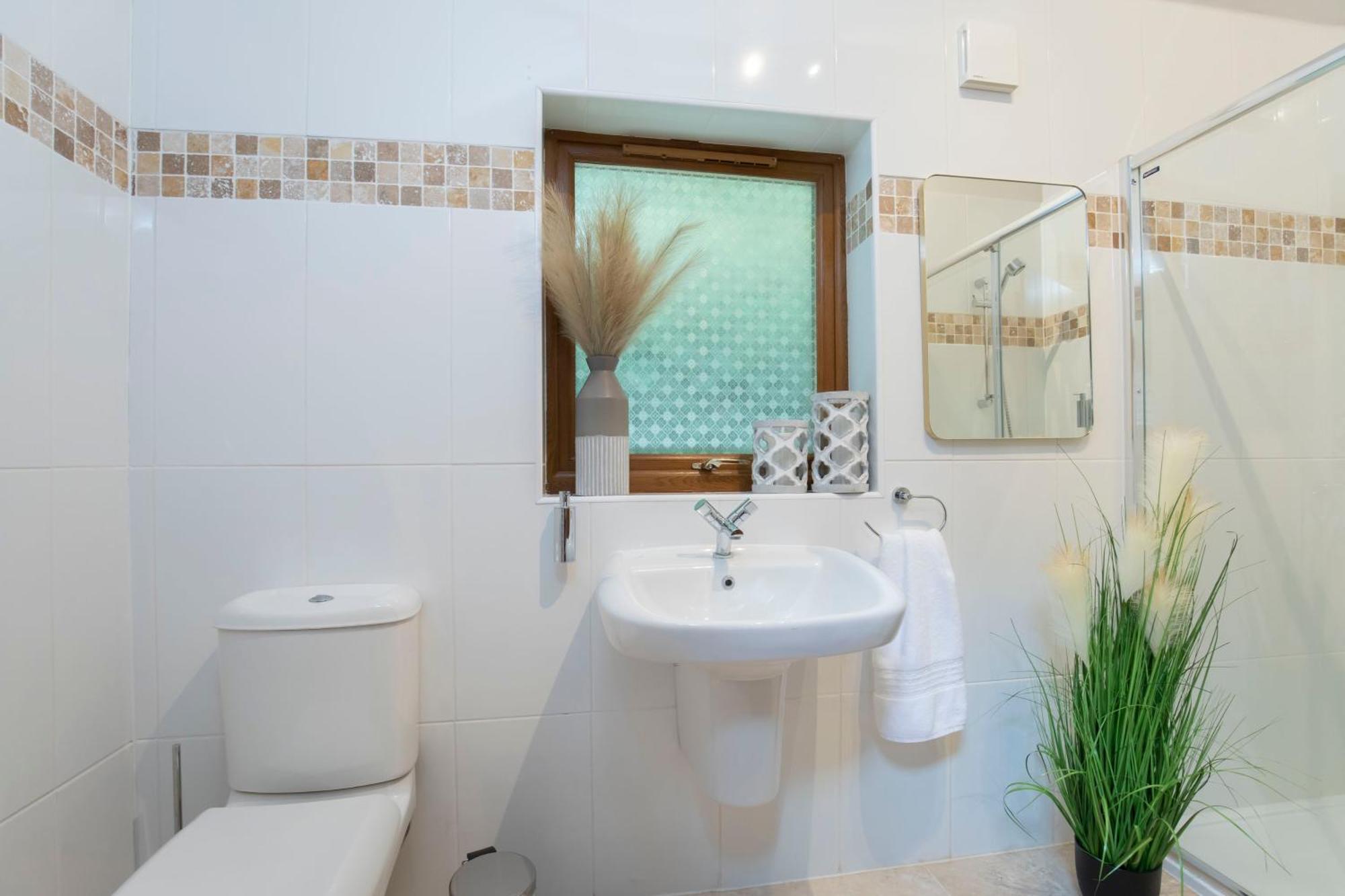 Stable Lodge - Boutique Bed & Breakfast Shurdington Buitenkant foto