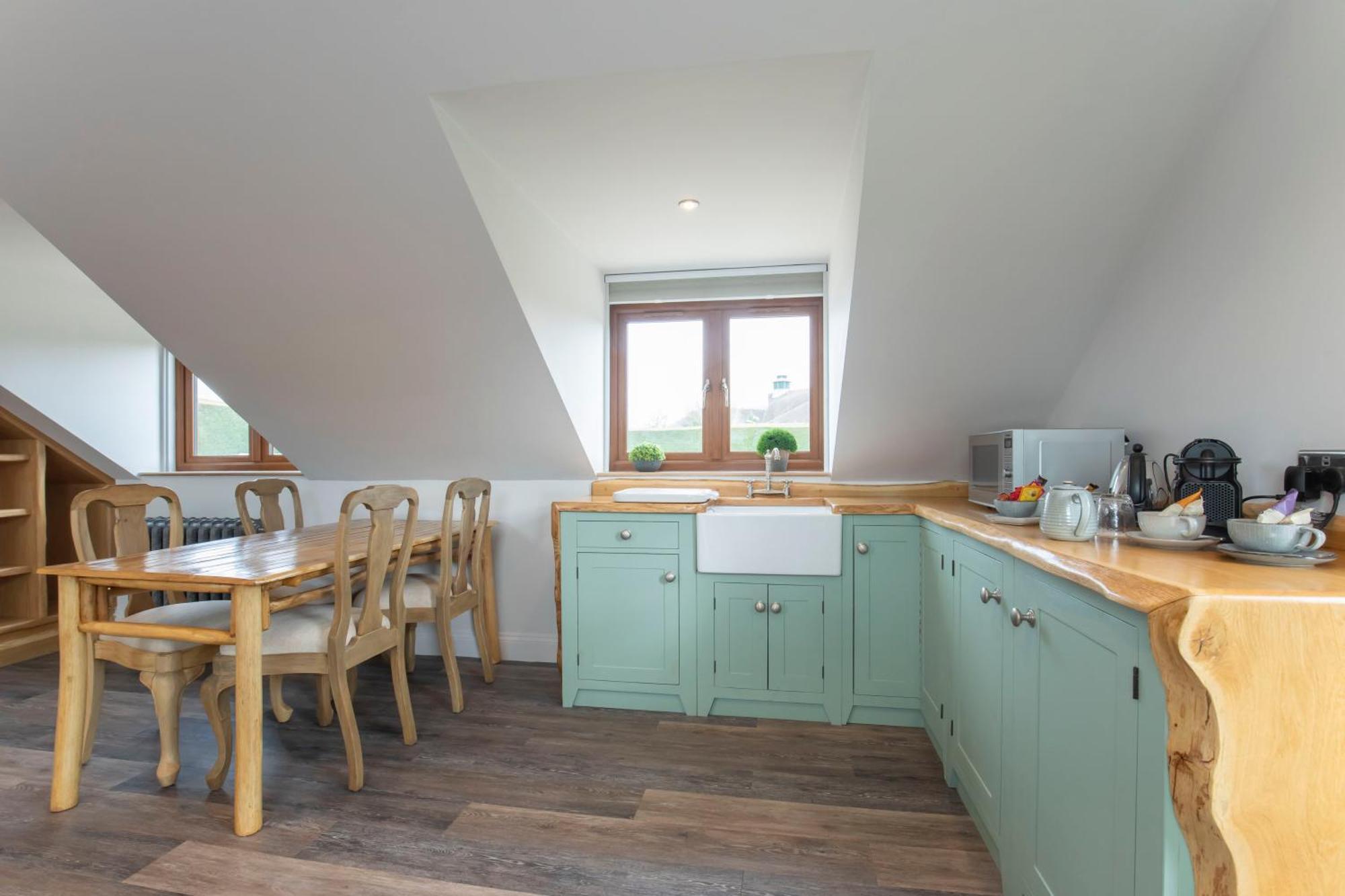 Stable Lodge - Boutique Bed & Breakfast Shurdington Buitenkant foto