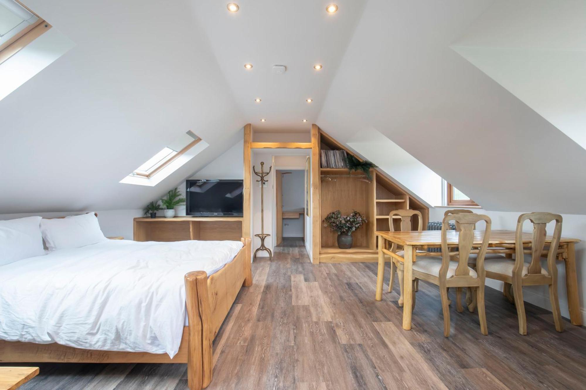 Stable Lodge - Boutique Bed & Breakfast Shurdington Buitenkant foto
