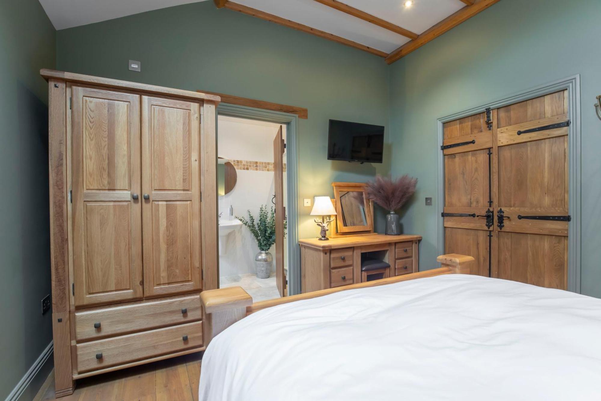 Stable Lodge - Boutique Bed & Breakfast Shurdington Buitenkant foto