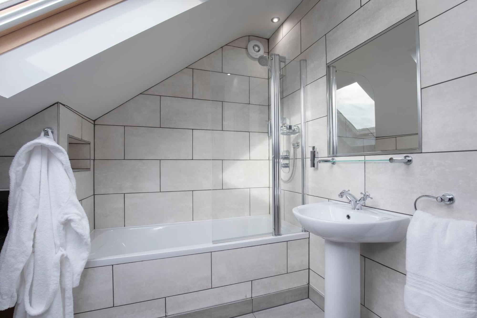 Stable Lodge - Boutique Bed & Breakfast Shurdington Buitenkant foto