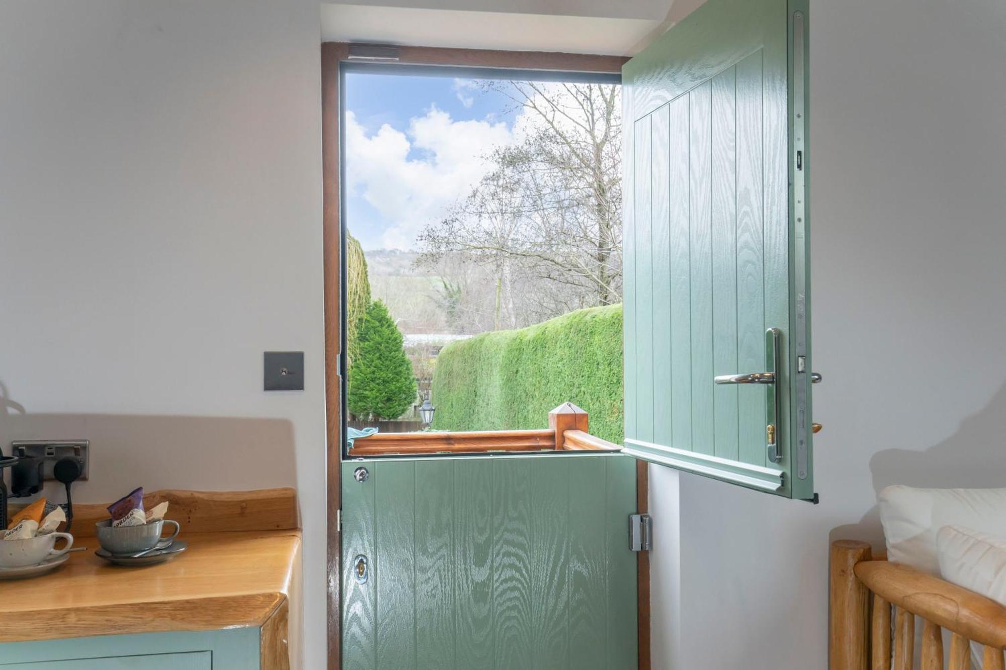 Stable Lodge - Boutique Bed & Breakfast Shurdington Buitenkant foto
